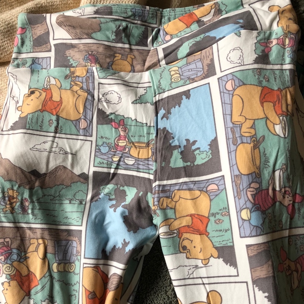 Os LuLaRoe Disney pooh comic Bnwt